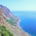 House Of Massapez | Calheta * Fajã da Ovelha