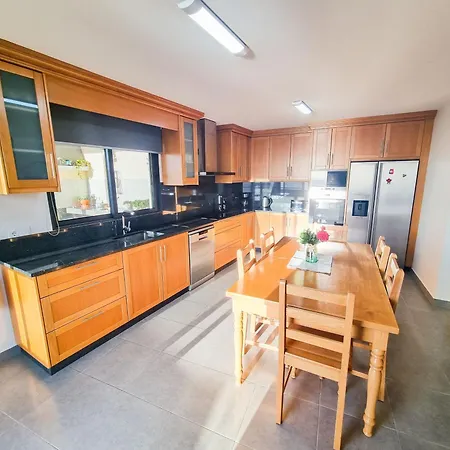 House Of Massapez | Calheta *