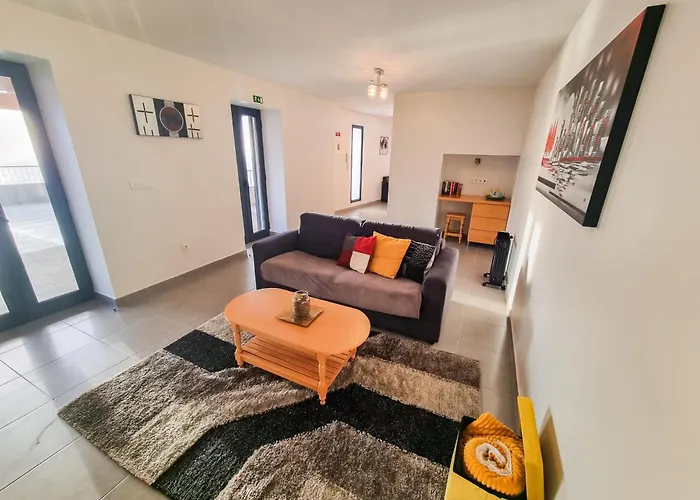 House Of Massapez | Calheta