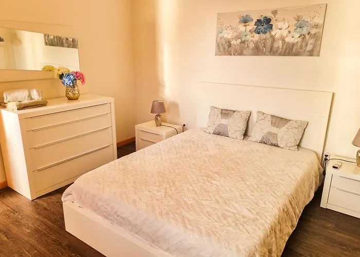 House Of Massapez | Calheta *