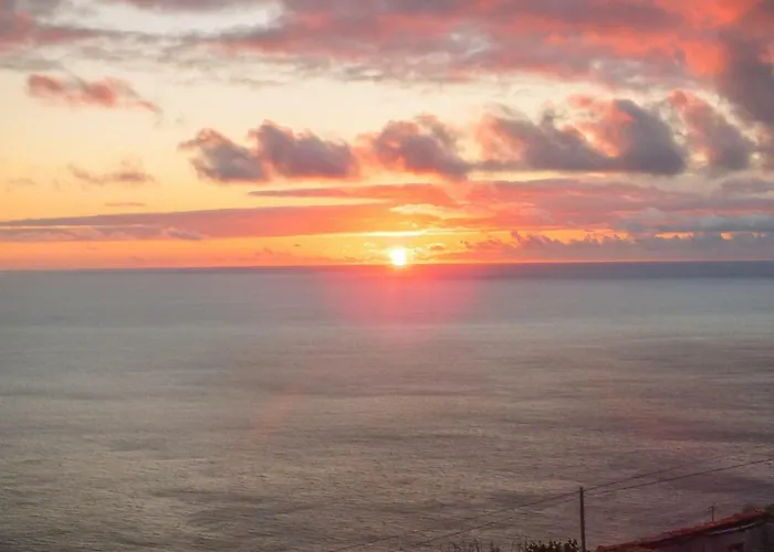 House Of Massapez | Calheta *