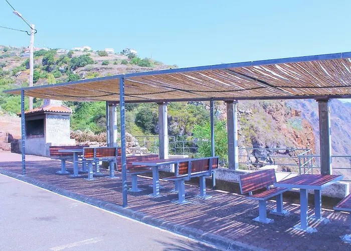 House Of Massapez | Calheta * Fajã da Ovelha